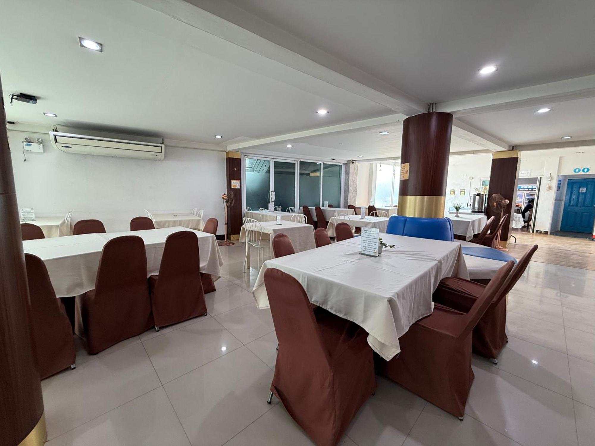 Bed By Cruise Hotel At Samakkhi-Tivanont Nonthaburi Exterior foto